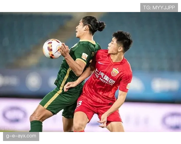 凯泽球队控球制胜，稳扎稳打剑指联赛冠军