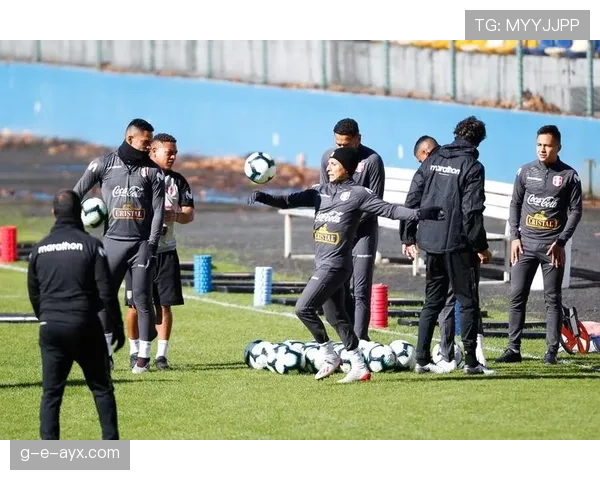 秘鲁队中场组织再创佳绩，关键胜利彰显稳健表现