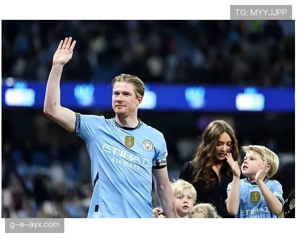 德布劳内拒绝与曼城续约，未来去向引发关注和讨论