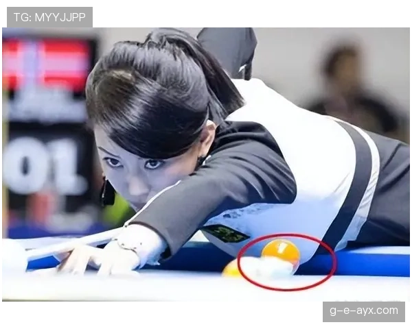 潘晓婷这训练强度，一天三练还啃鸡胸肉？